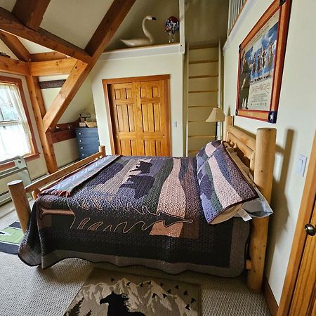 Clover Hill Farm & Country Inn Уильямстаун Экстерьер фото