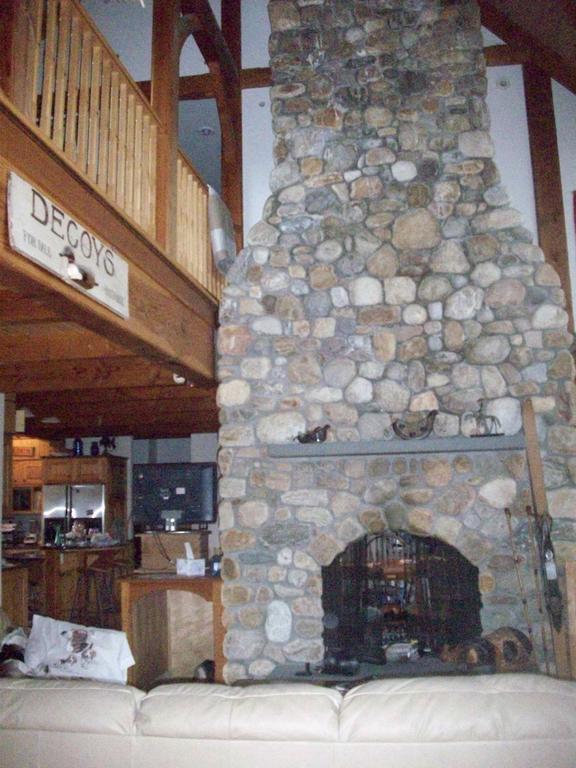 Clover Hill Farm & Country Inn Уильямстаун Экстерьер фото