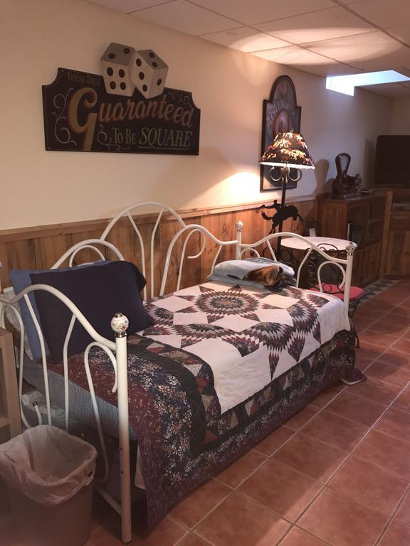 Clover Hill Farm & Country Inn Уильямстаун Экстерьер фото