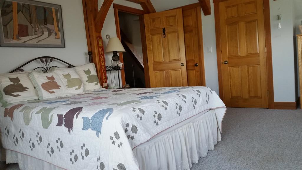Clover Hill Farm & Country Inn Уильямстаун Экстерьер фото